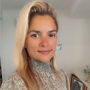 Meet your Posher, Mine